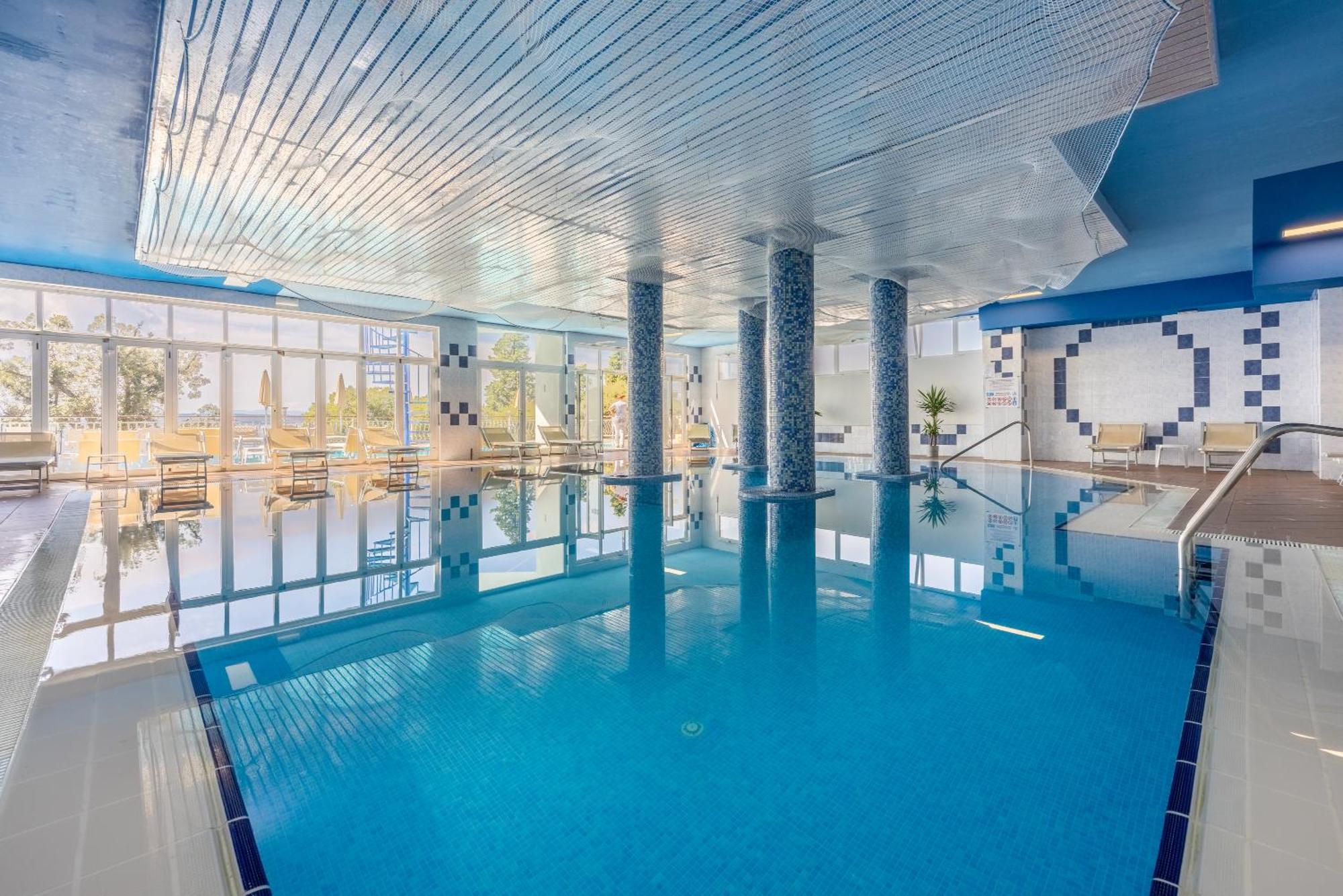 קריקווניצה Mediteran Maradiso Hotel By Aminess מראה חיצוני תמונה