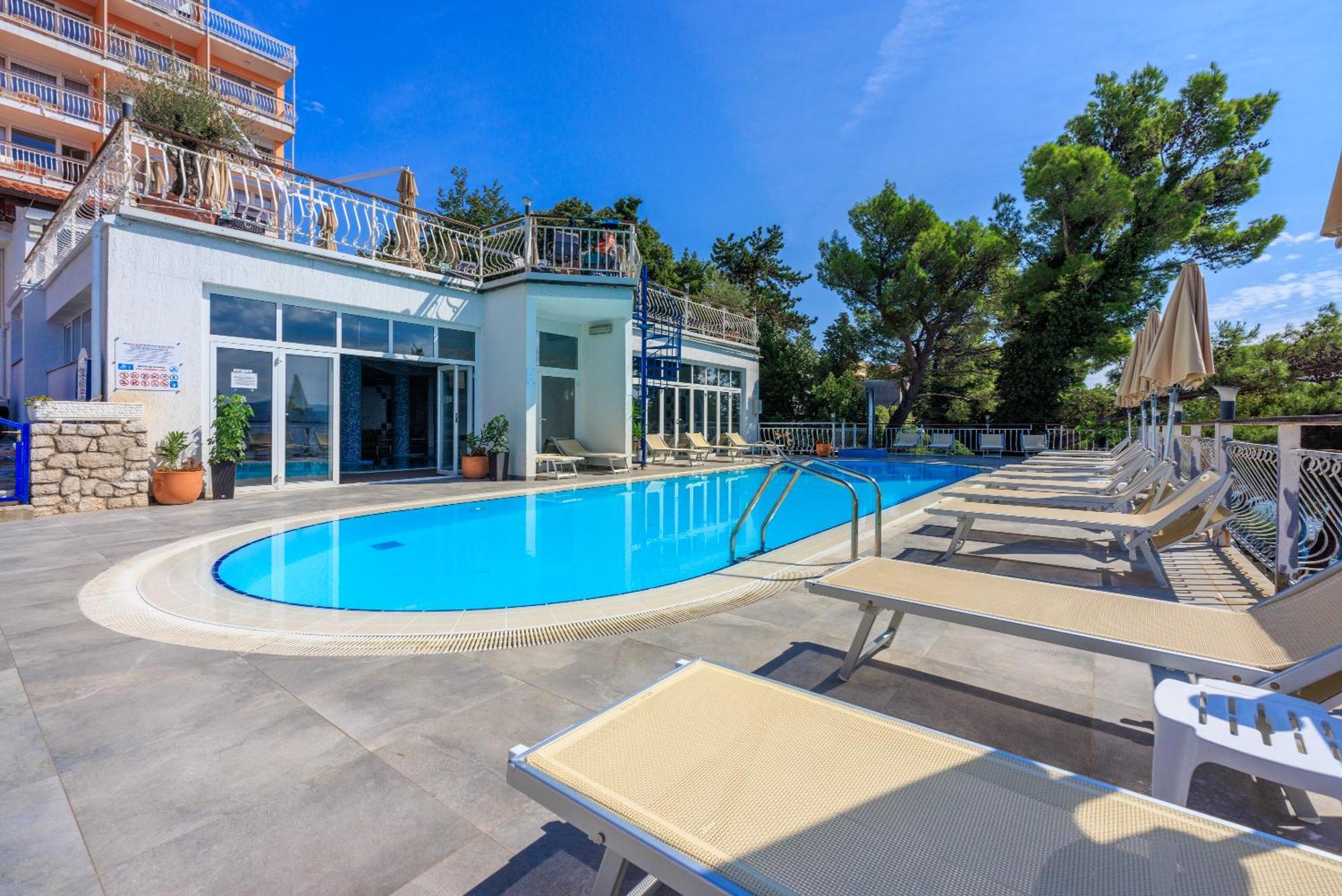 קריקווניצה Mediteran Maradiso Hotel By Aminess מראה חיצוני תמונה