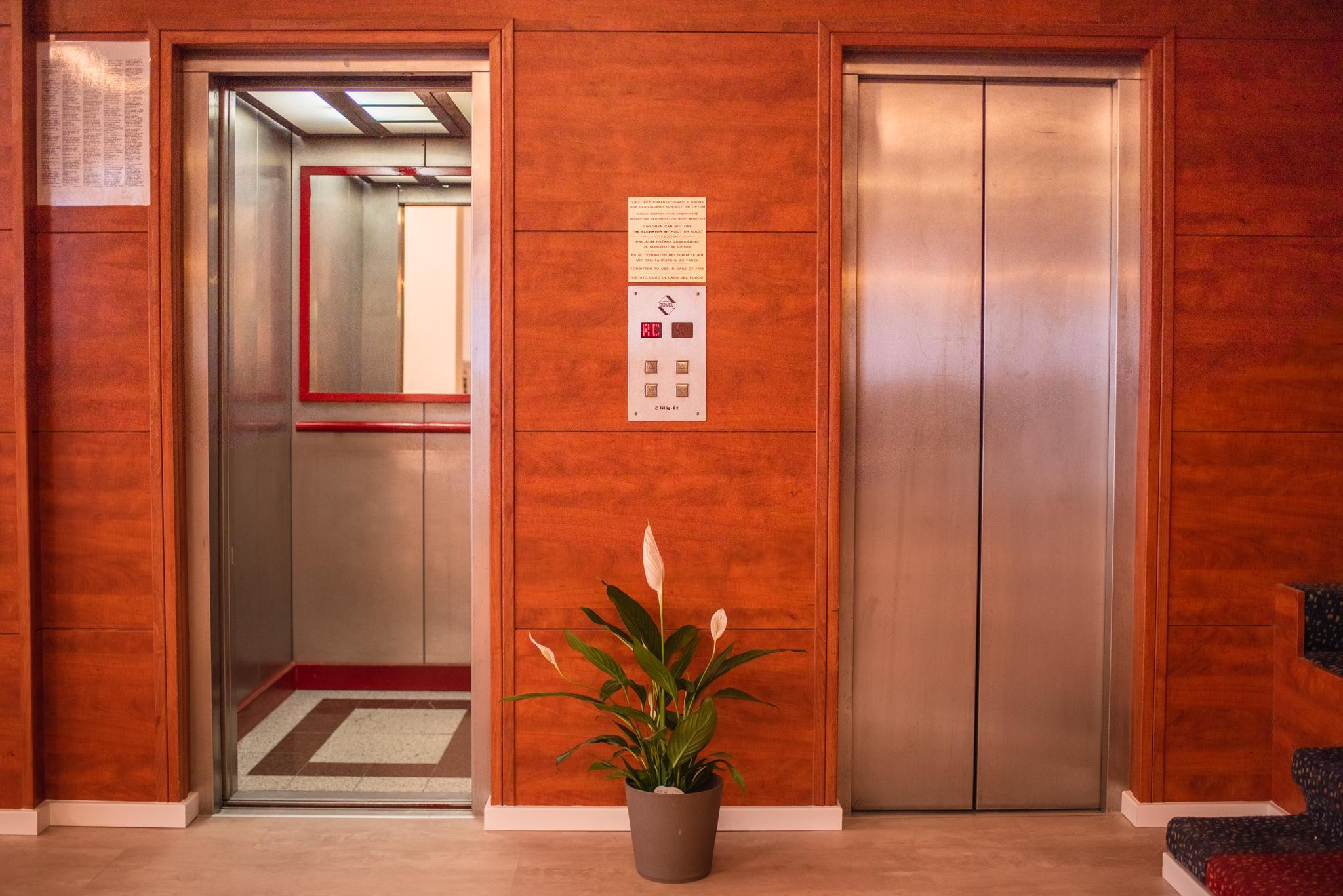 קריקווניצה Mediteran Maradiso Hotel By Aminess מראה חיצוני תמונה